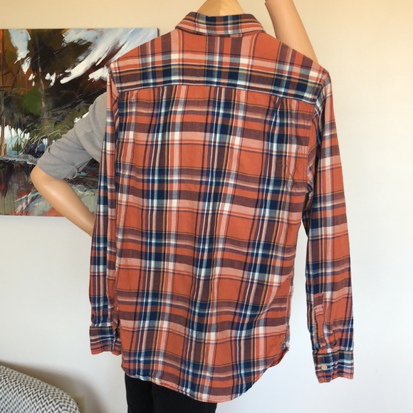Lucky Brand- California Fit Button Down - Picture 5 of 8
